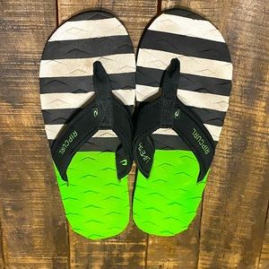 Size 13 RIP CURL -Flip Flop Sandal -Green Black Colorful! Live the Search!